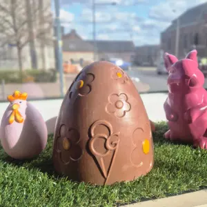 Oeuf chocolat creux Tendance glacée 